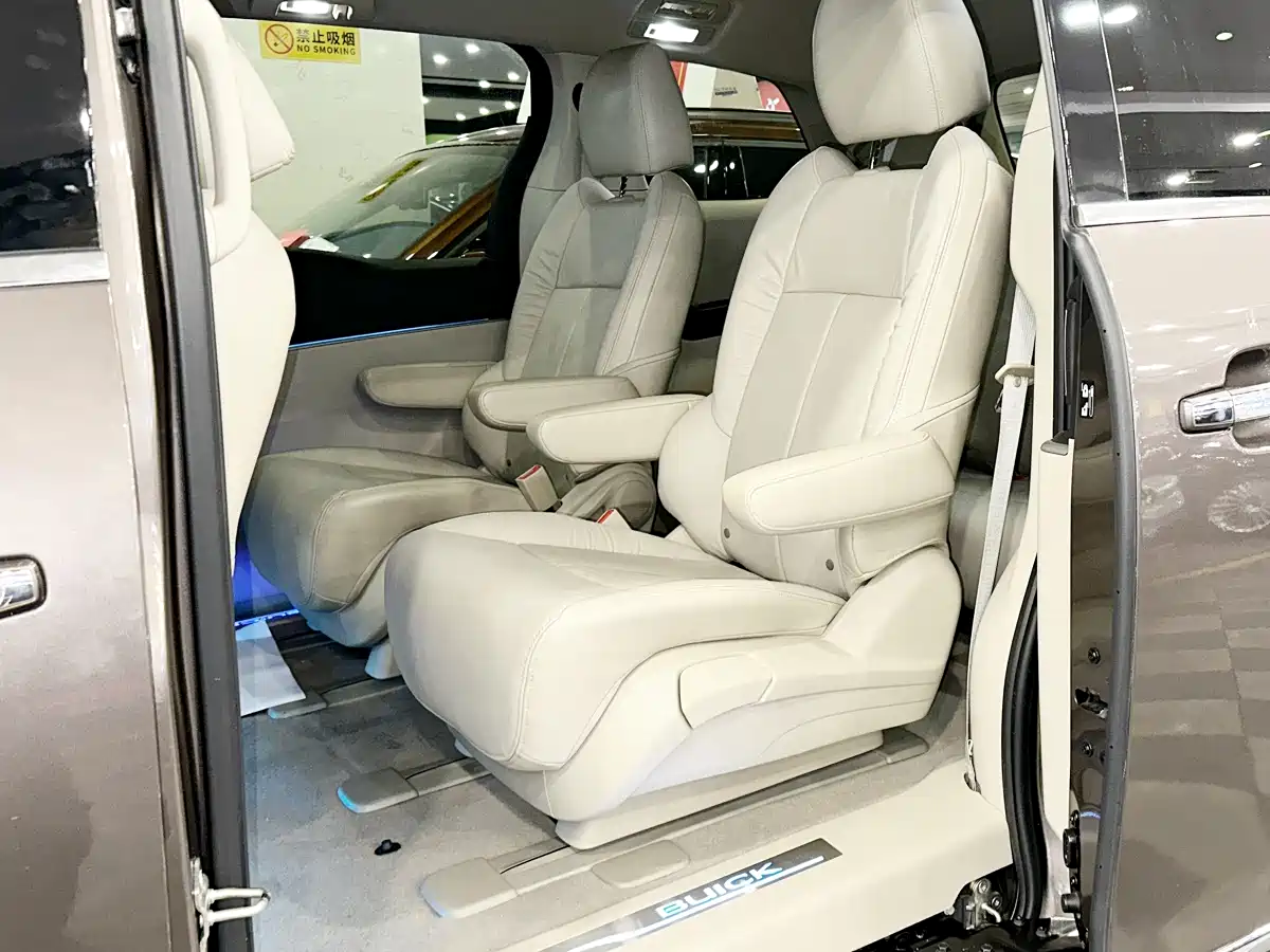 Buick GL8 2014 3.0L XT Luxury Business Flagship фото 7