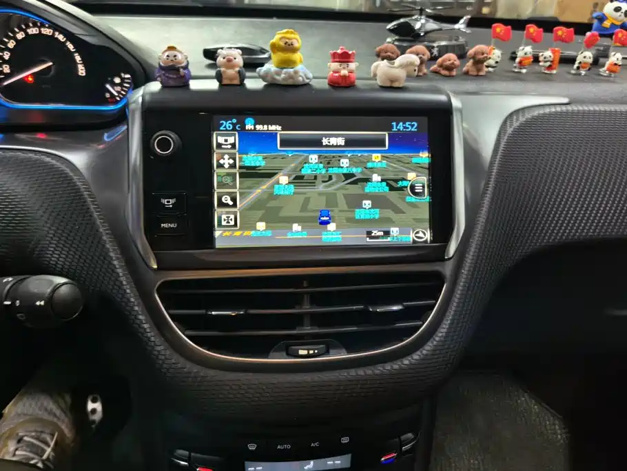 Peugeot 2008 2015 2014 1.6L Automatic Navigation Edition