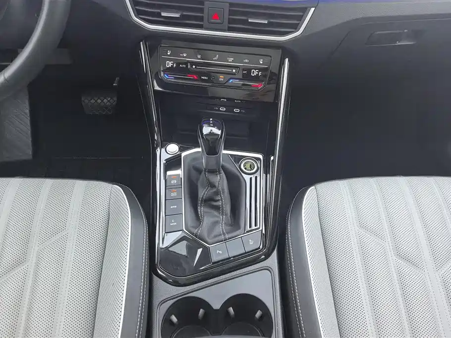 VOLKSWAGEN TANYUE GTE PLUG-IN HYBRID