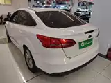 Фото 5 - Ford Focus