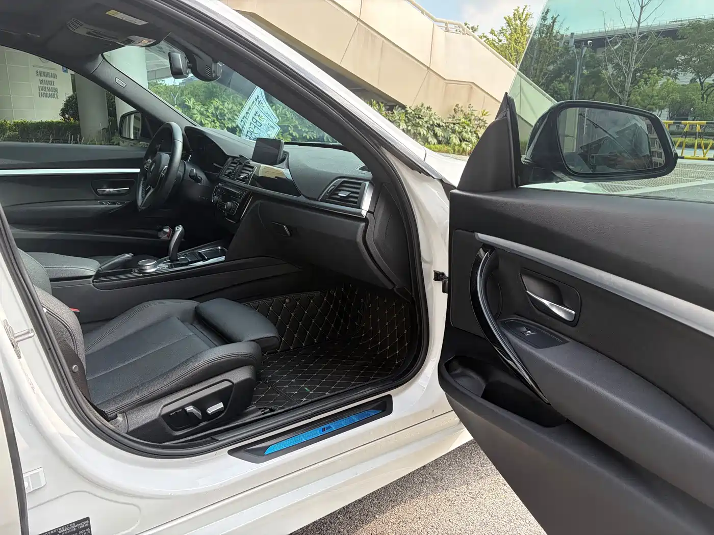 BMW 3 Series GT 2021 2020 320i M Sport Package