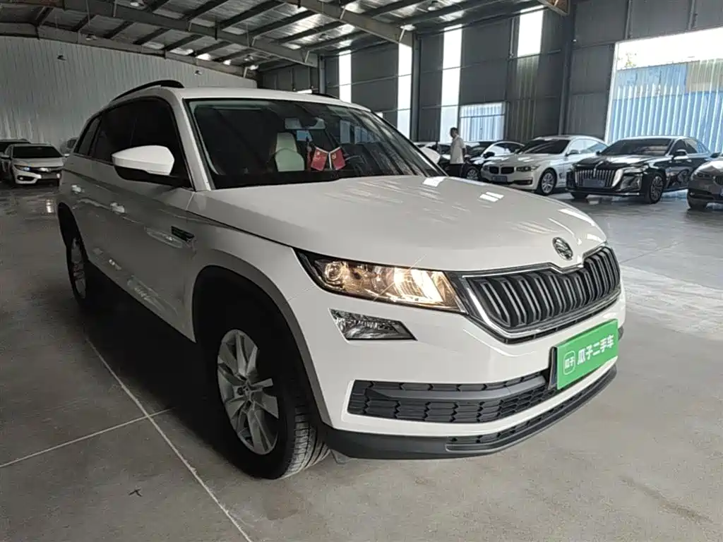 Škoda Kodiaq 2017 TSI330 5-seater 2WD Standard Edition фото 4