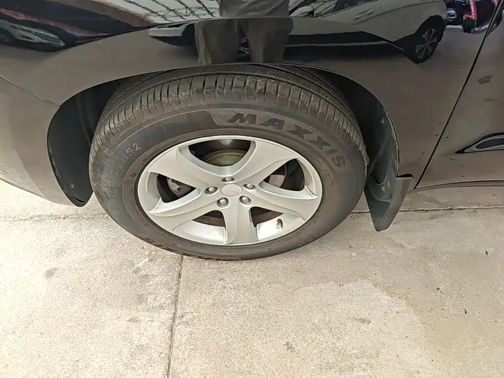 Geely Haoqing SUV 2018 2014 2.4L Automatic 2WD Exclusive