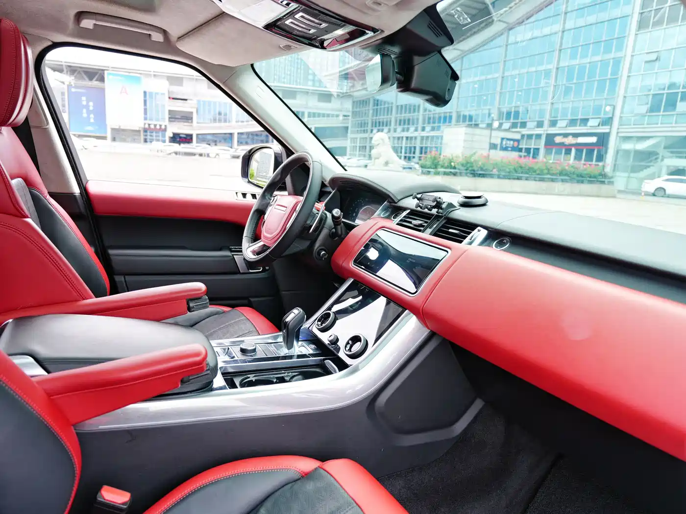 Land Rover Range Rover Sport 2018 3.0 SC V6 Fashion Genesis DYNAMIC фото 9