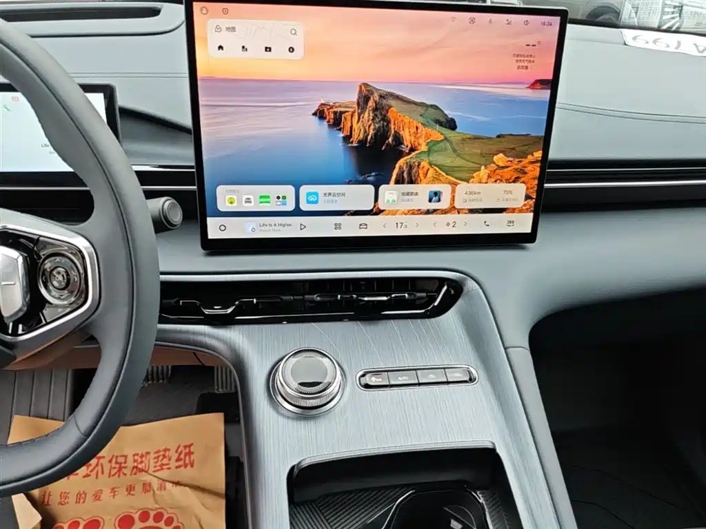 Geely Galaxy Galaxy E5 2026 610km Explorer+ Edition фото 12