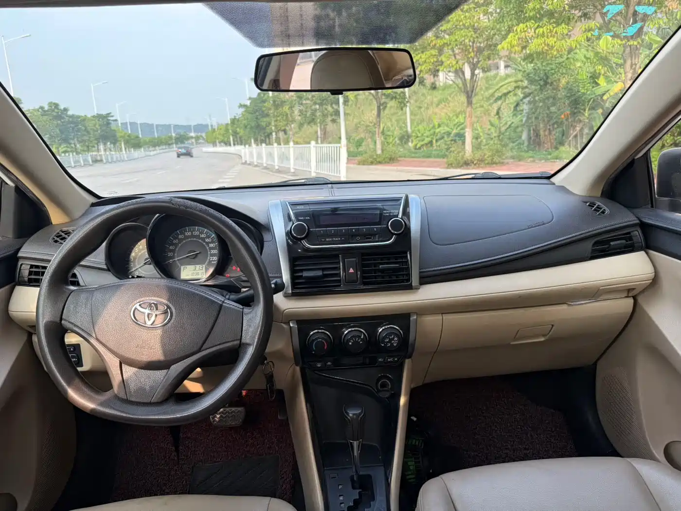 Toyota Vios 2014 1.3L Automatic Stylish Edition фото 5