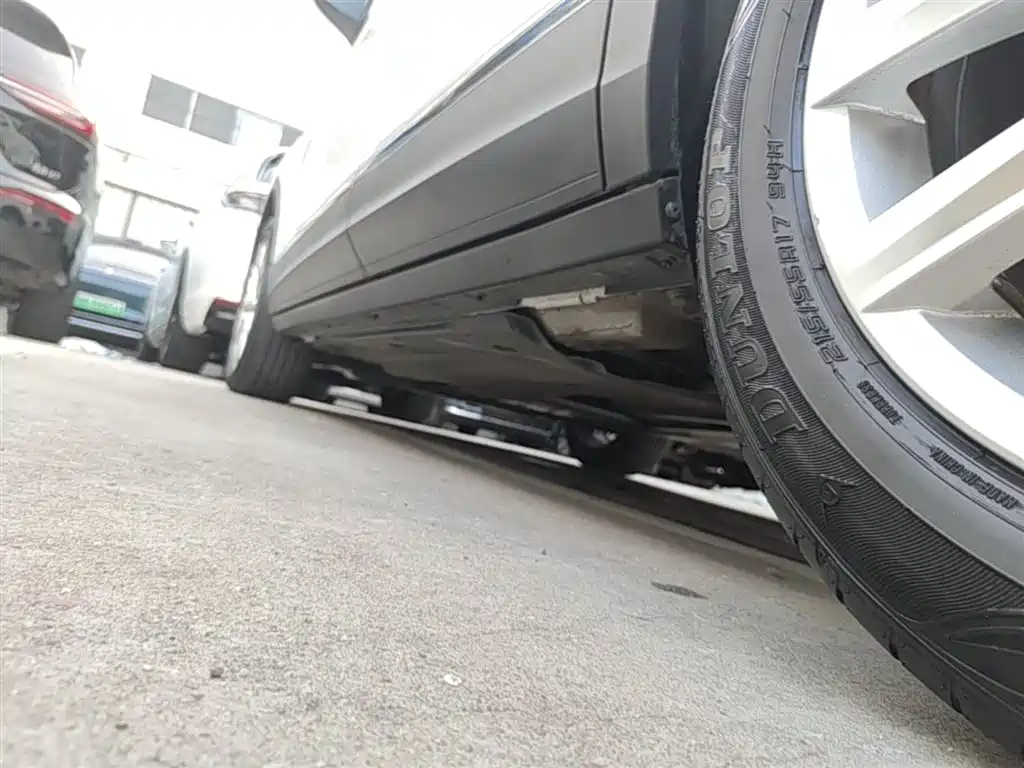 Volkswagen T-ROC 2021 Facelift 280TSI DSG 2WD Elite Smart Connect Edition фото 22