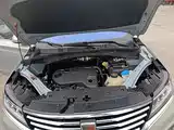 Фото 20 - Roewe RX5