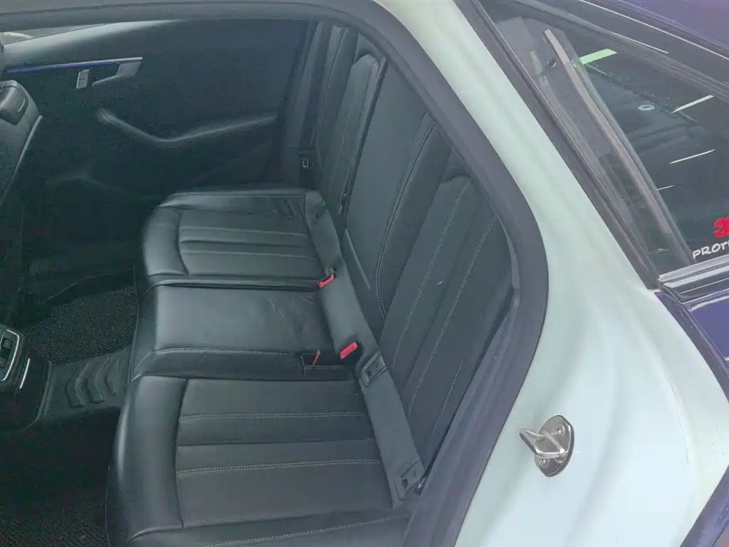 Audi A4L 2024 40 TFSI Luxury Dynamic фото 13