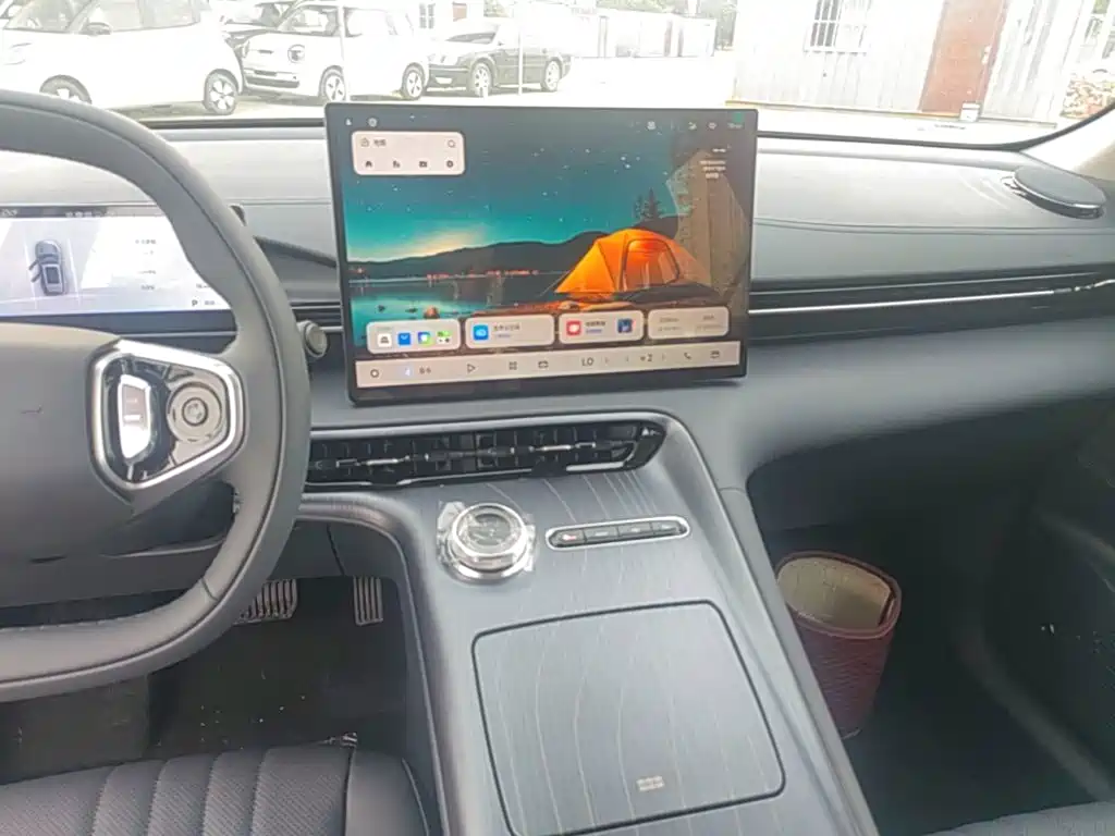 Geely Galaxy Galaxy E5 2026 2026 530km Voyager Edition