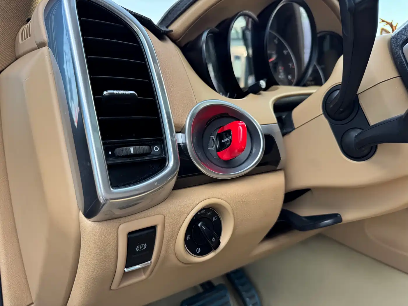 Porsche Cayenne 2011 Cayenne 3.0T фото 18