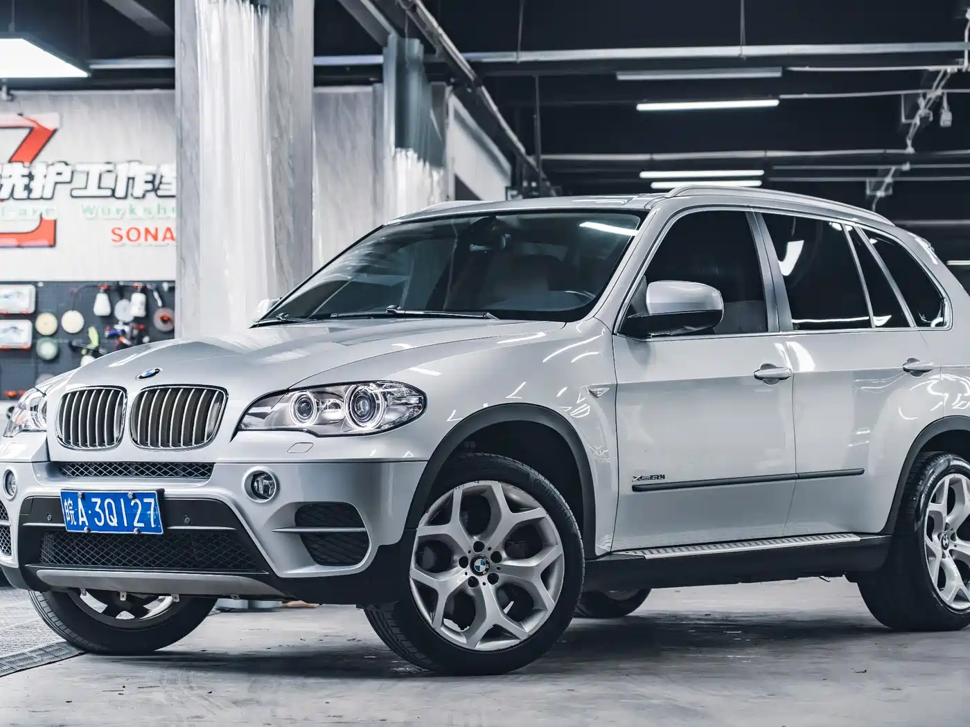 BMW X5 (Import) 2011 xDrive50i Leading Edition
