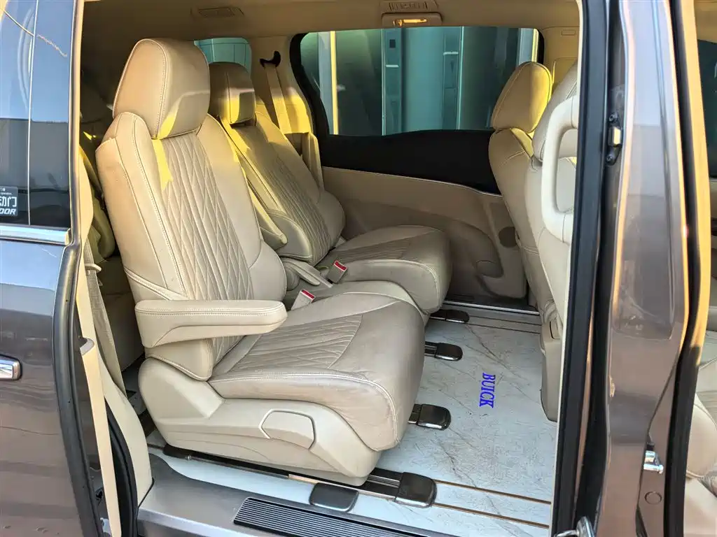 Buick GL8 2023 Land Business Class 652T Luxury фото 2