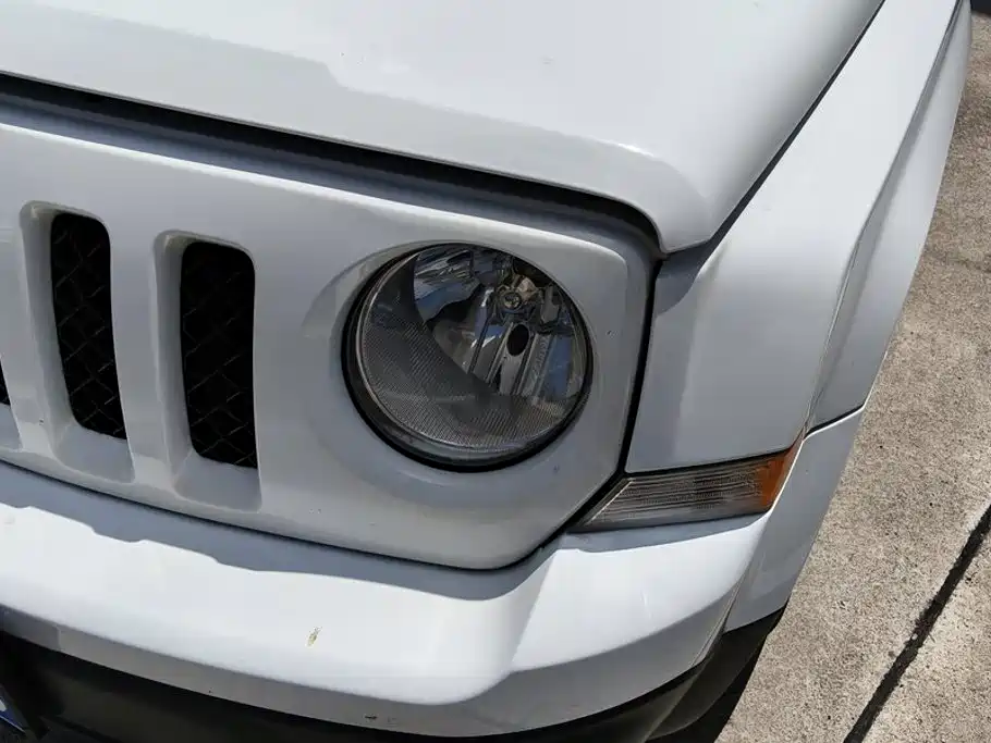 Jeep Patriot 2015 2014 2.0L Sport Enhanced Edition