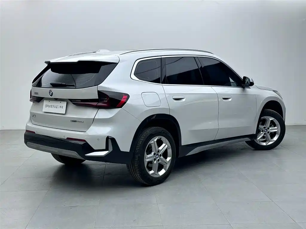 BMW X1 2025 2024 sDrive20Li X Design Package
