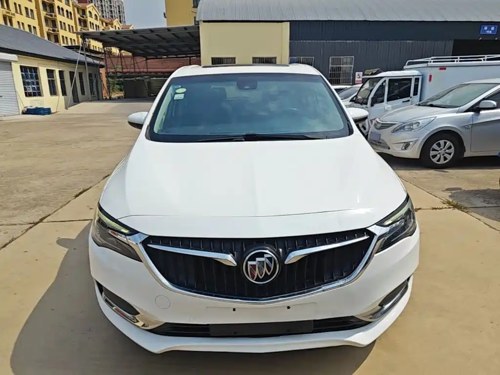 Buick GL6 2018 2018 18T 6-Seater Premium