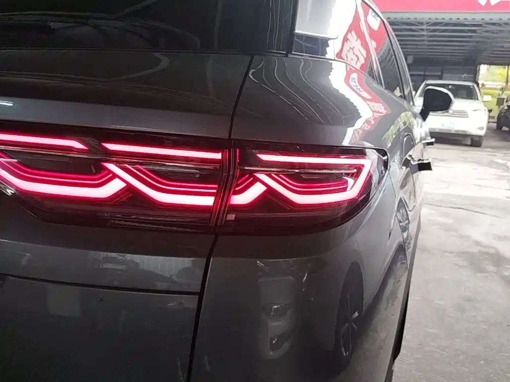 BYD Song L DM-i 2025 2025 Smart Drive 160km Premium