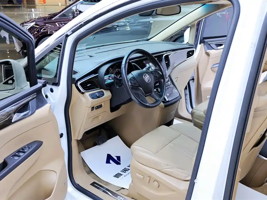 Buick GL8 2017 ES 28T Flagship China V фото 16