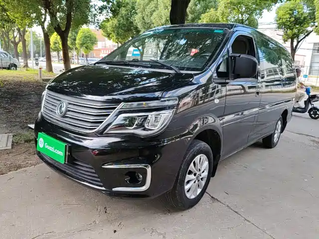  Dongfeng Fengxing Lingzhi 2018 M5L 1.6L 7-Seater Luxury