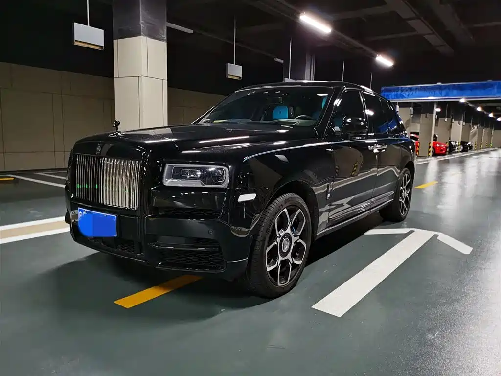 Rolls-Royce Cullinan 2023 2024 Black Badge