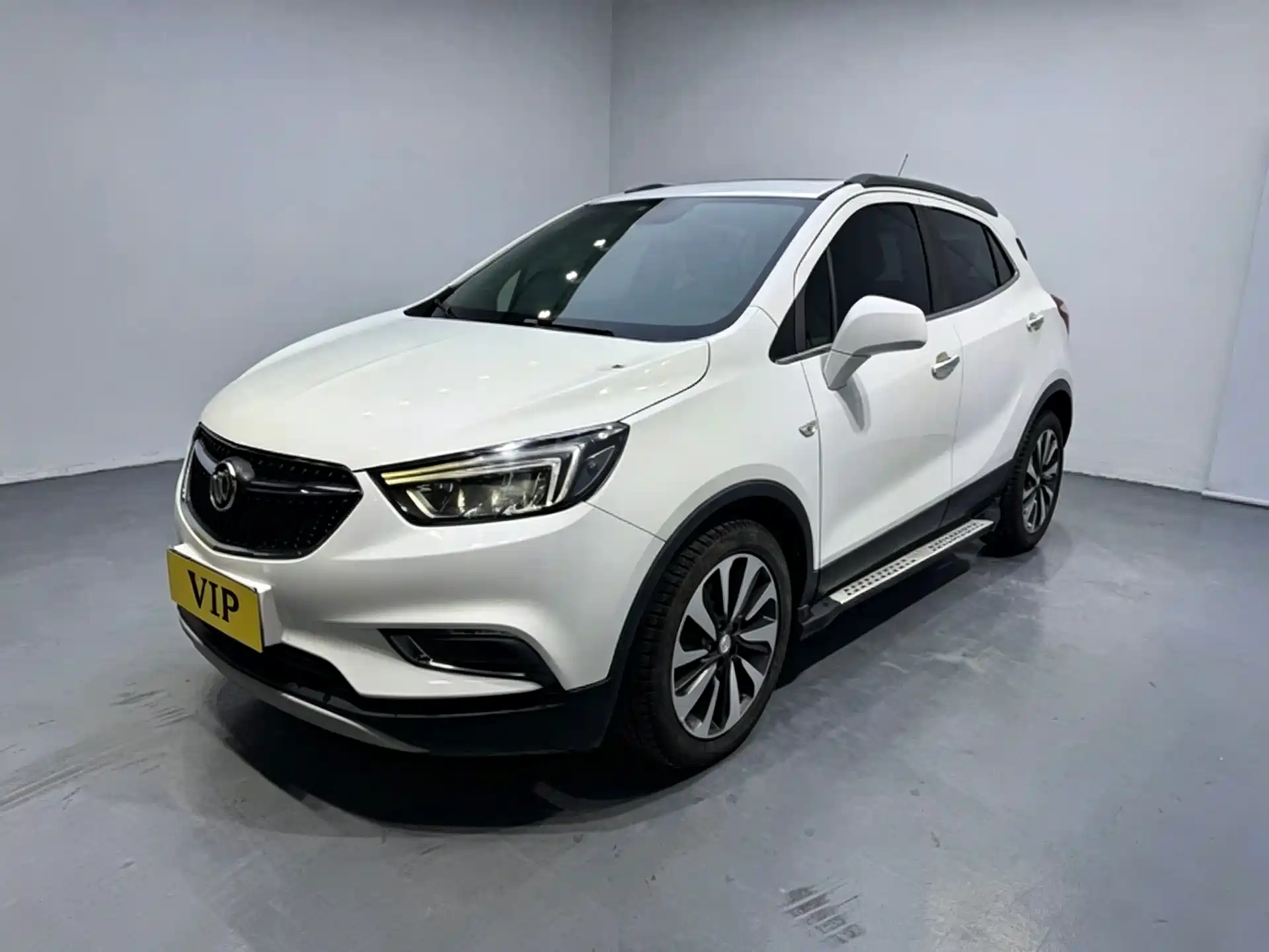 Фото 1 - Buick Encore