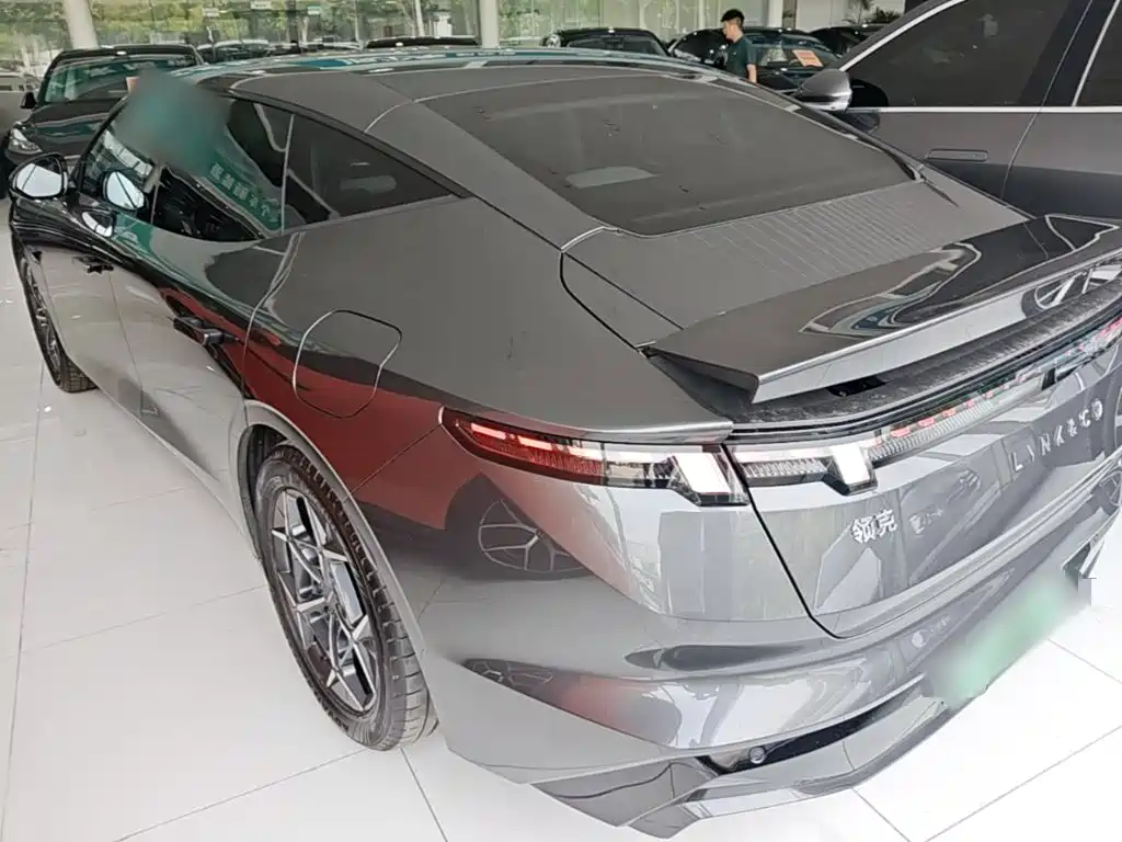 Lynk & Co Z10 2026 2025 71kWh 602km RWD Pro
