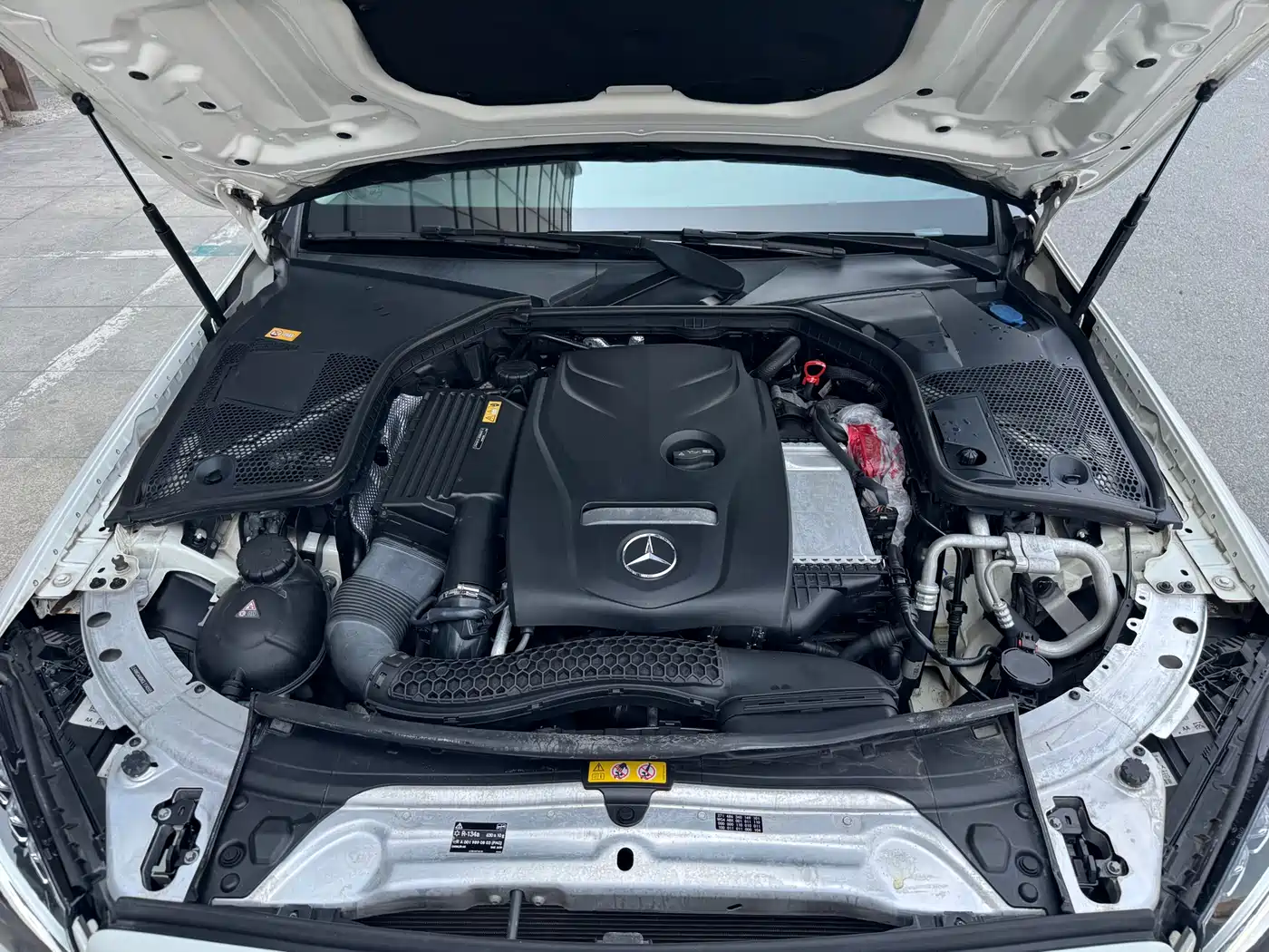 Mercedes-Benz C-Class 2015 Facelift C 180 L Sport фото 16