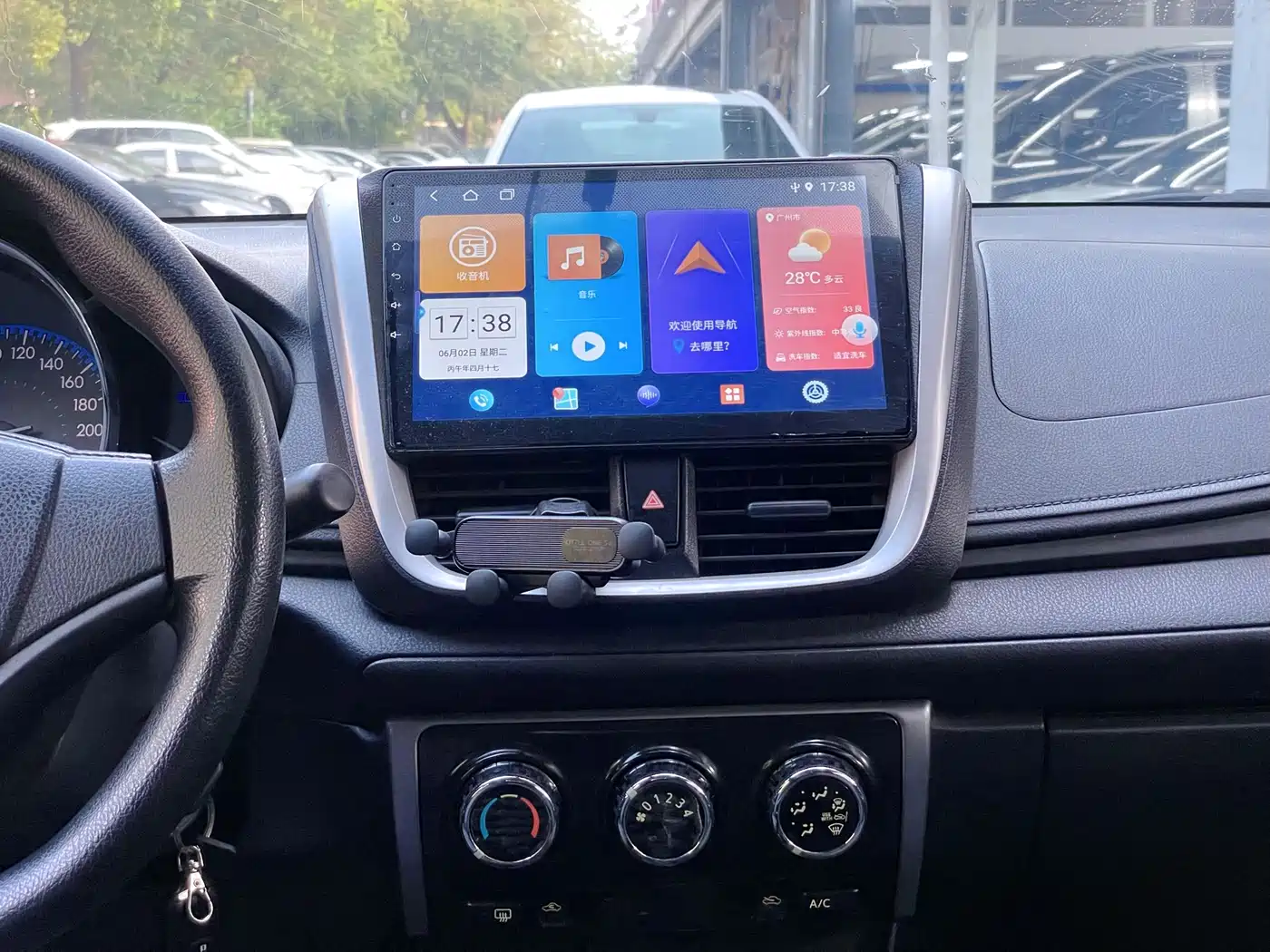 Toyota Vios 2017 1.5L CVT Pioneer фото 11