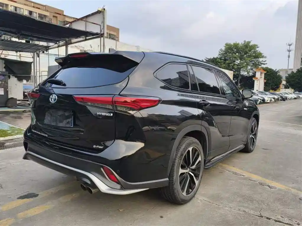Toyota Crown Kluger 2023 2022 2.5L HEV 4WD Premium Edition