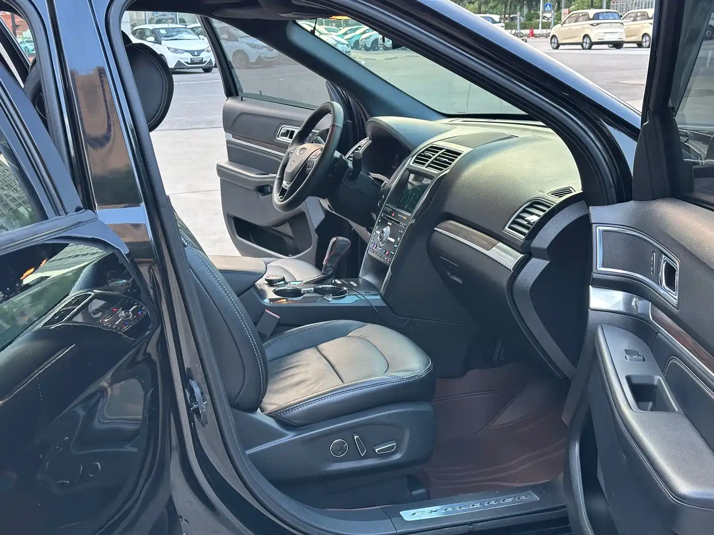 Ford Explorer (Import) 2018 2017 2.3T Elite Edition