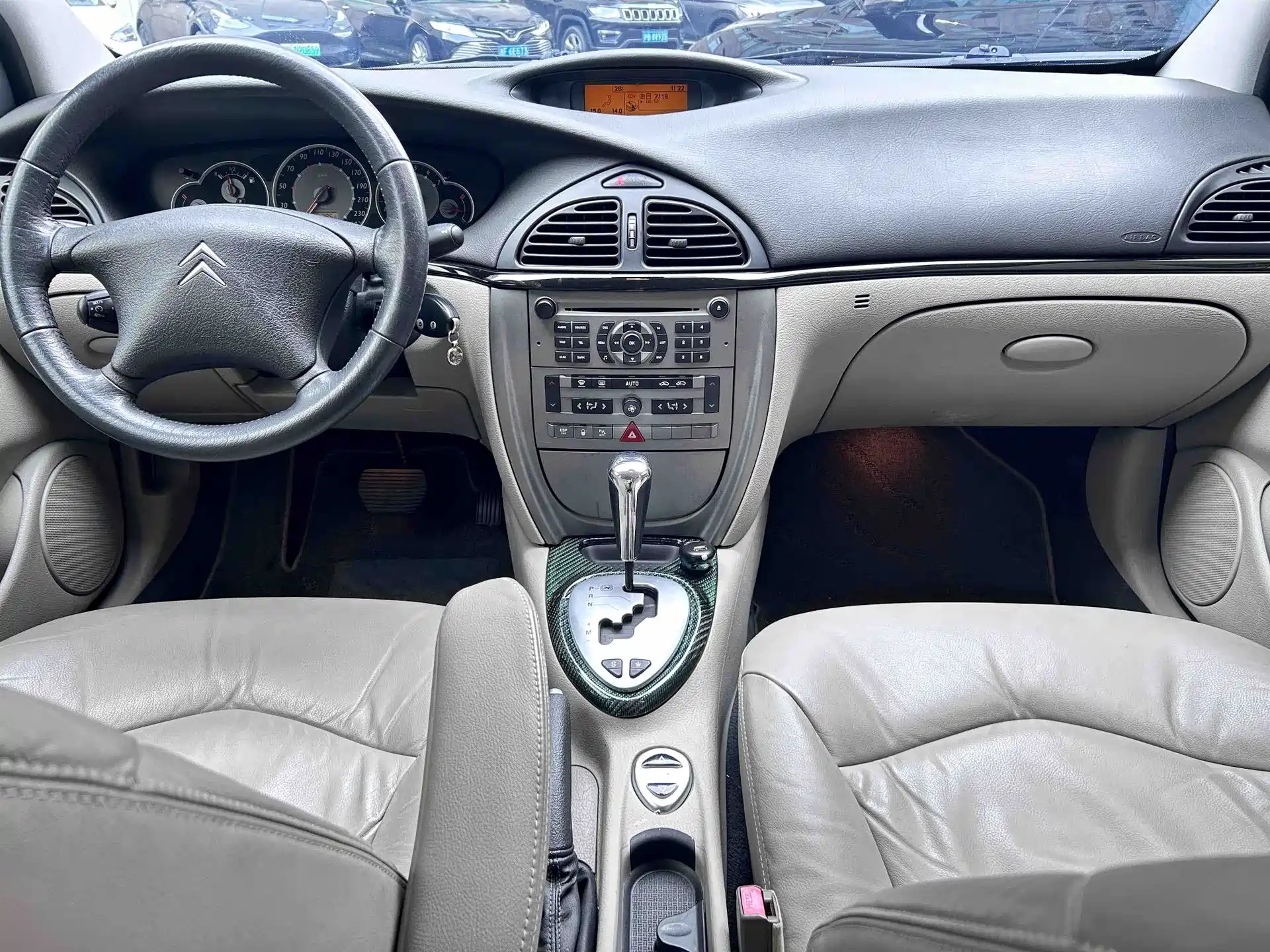Фото 7 - Citroën C5 (Import)