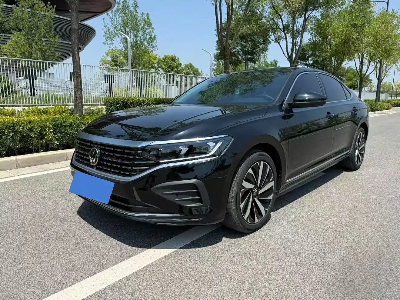 Volkswagen Passat 2026 2025 Outstanding 380TSI Dragon Soaring Edition