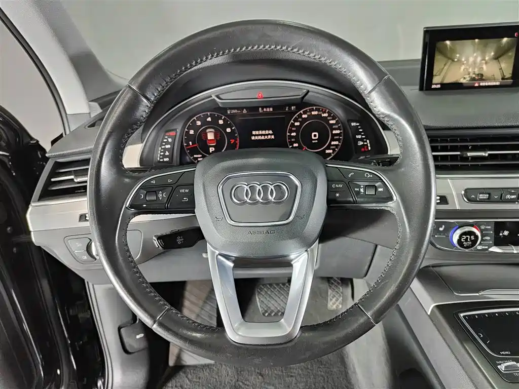 Audi Q7 2019 45 TFSI Comfort фото 11
