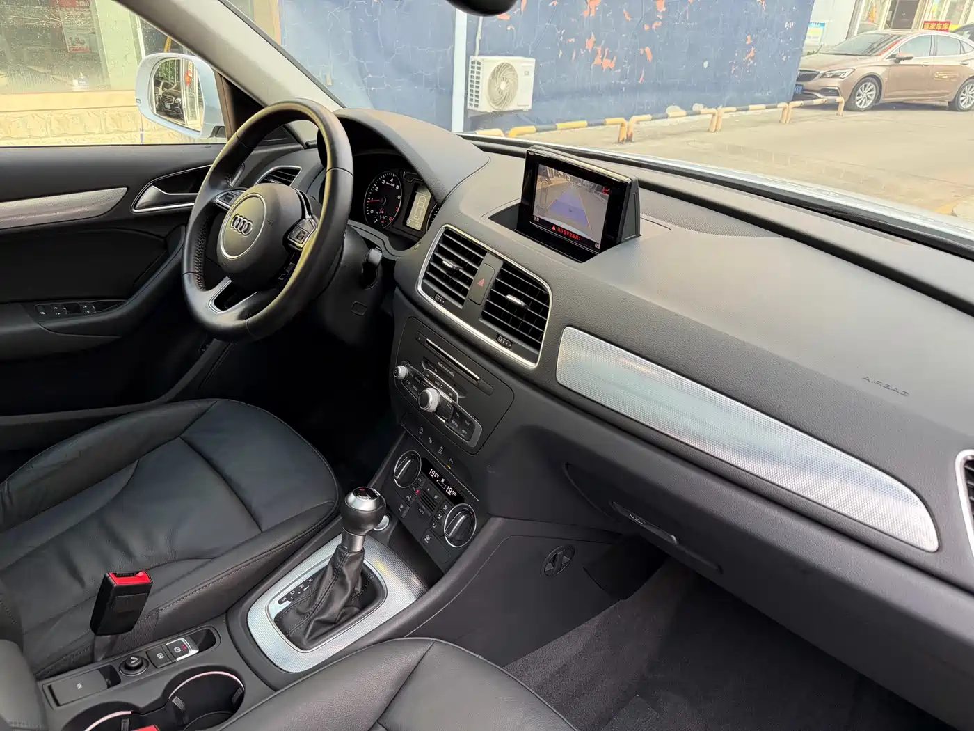 Audi Q3 2017 30 TFSI Style фото 14