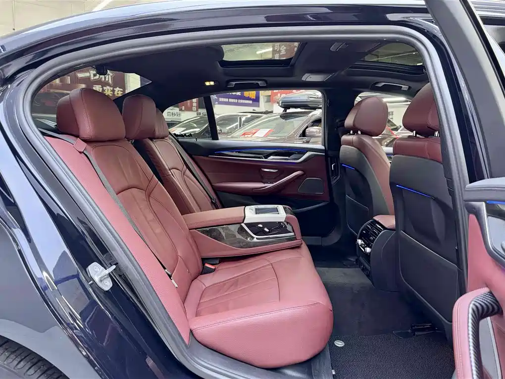 BMW 5 Series 2018 Facelift 530Li Exclusive M Sport Package фото 6
