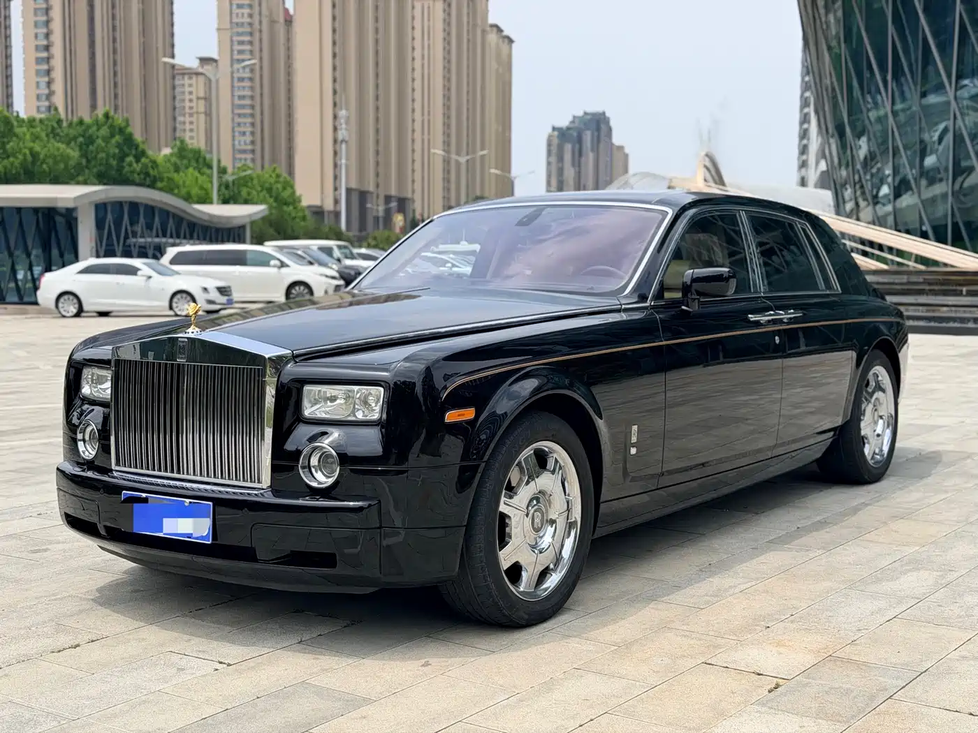 Rolls-Royce Phantom 2007 2004 Model 6.7L Standard Version