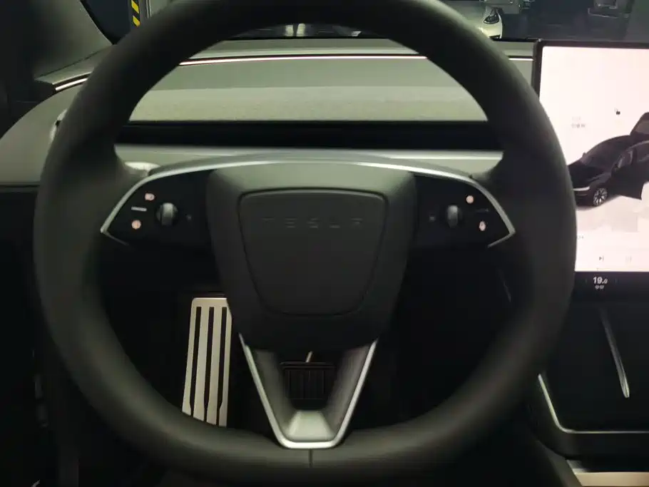 Tesla Model Y L 2026 2025 Facelift Long Range AWD