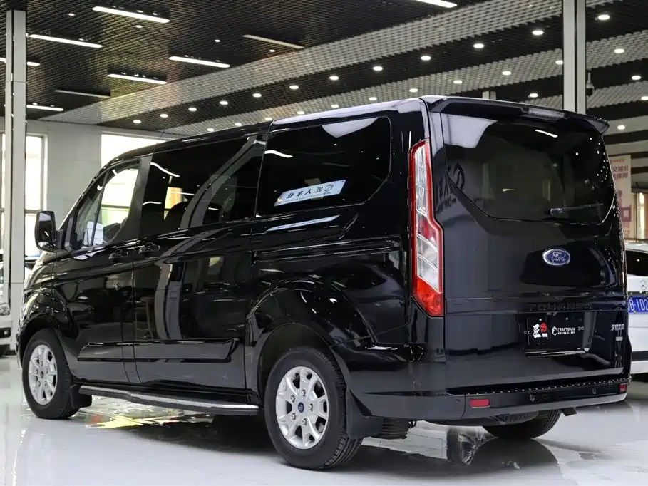 Ford Tourneo 2021 2020 2.0T Auto Elite Edition China VI