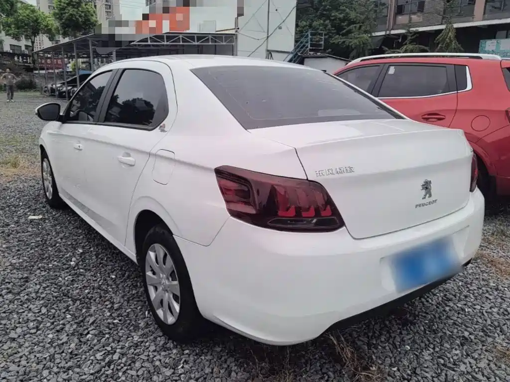 2018 Peugeot 301