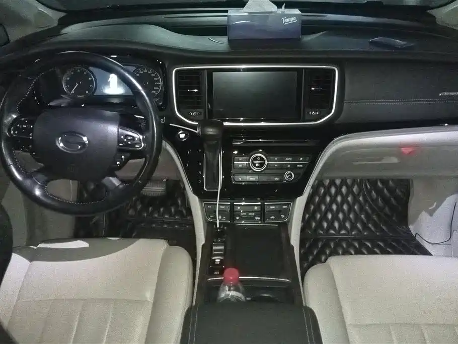 GAC Trumpchi Trumpchi M8 2018 320T Premium Edition фото 12
