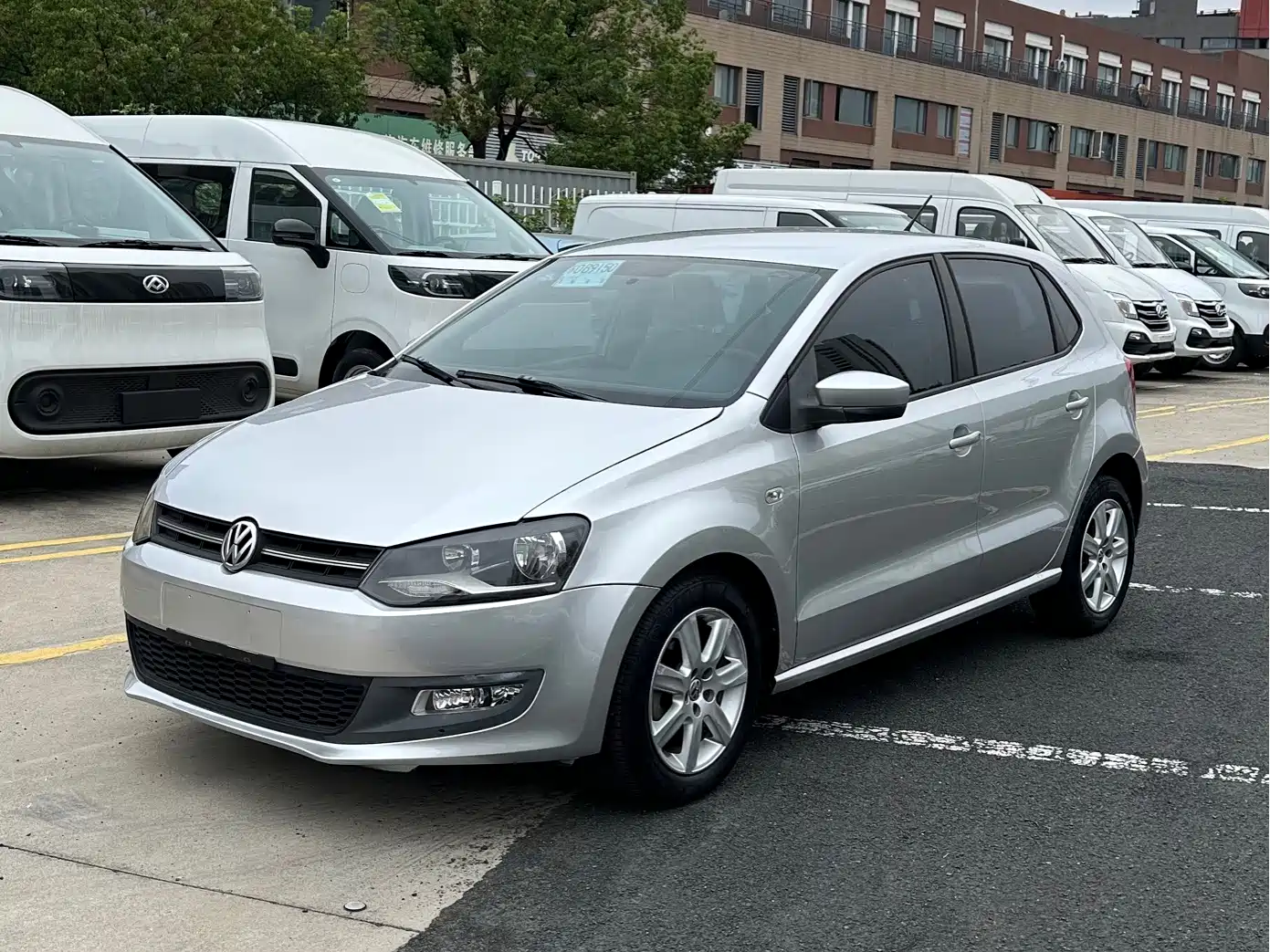 Volkswagen Polo 2014 2013 1.6L Automatic Comfort Edition