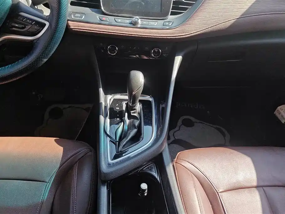 Buick GL6 2019 18T 6-seat Connected Luxury China VI фото 16