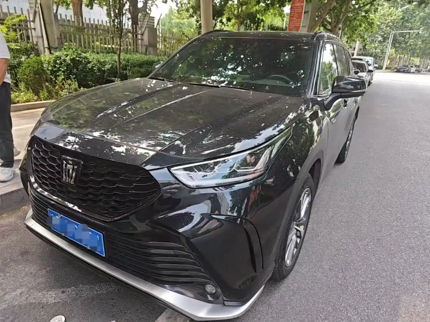 Toyota Crown Kluger 2024 2.5L HEV 2WD Luxury Edition
