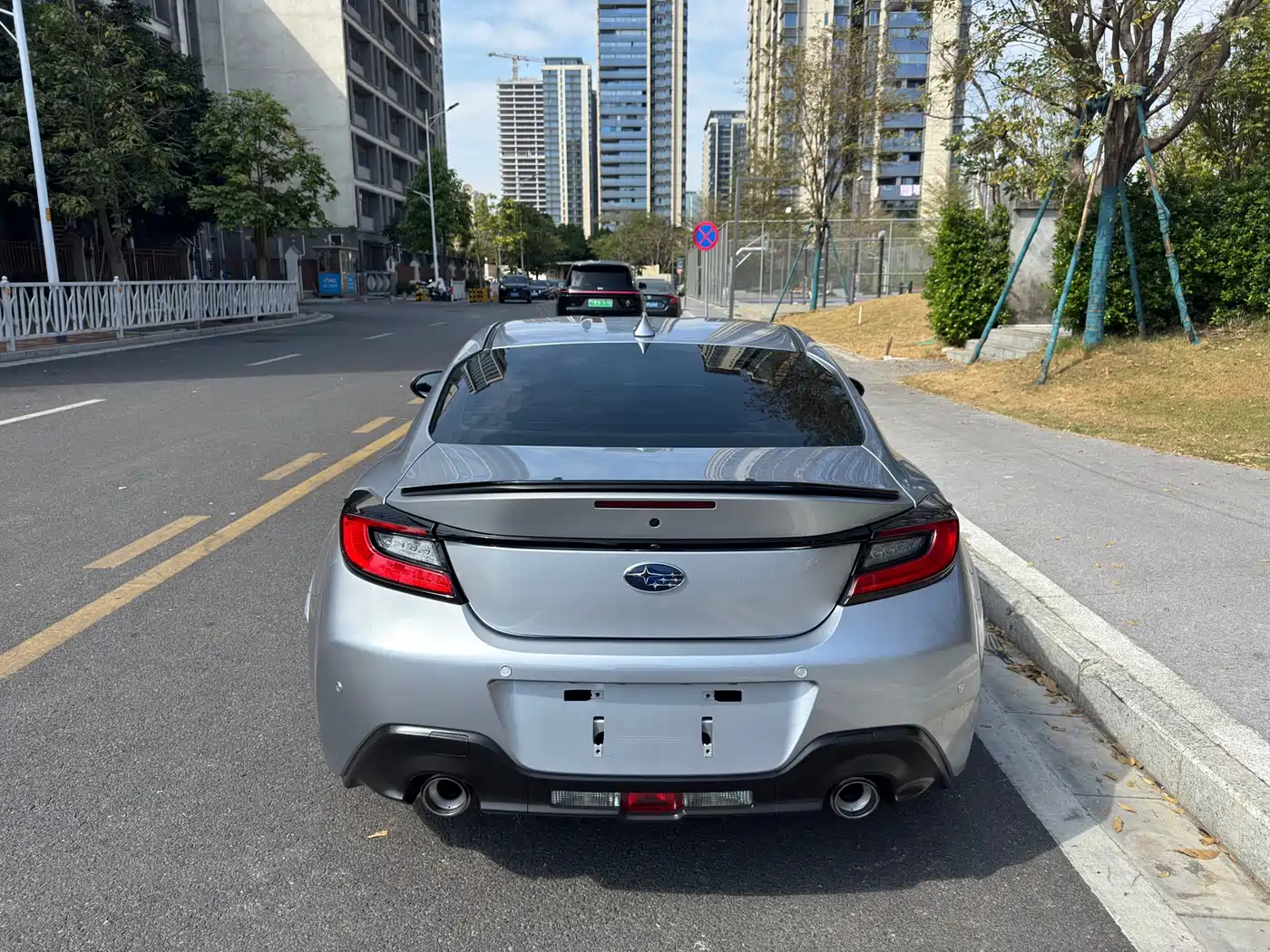 Subaru BRZ 2022 2.4L Manual фото 5