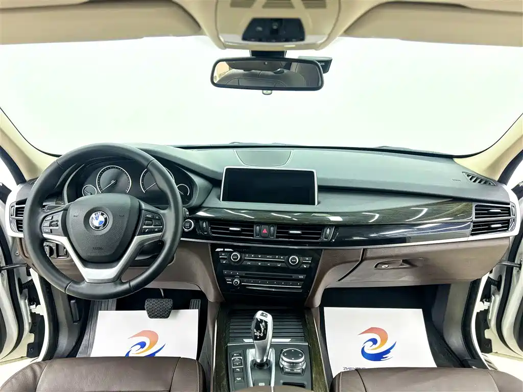 BMW X5 (Import) 2014 xDrive35i Leading фото 7