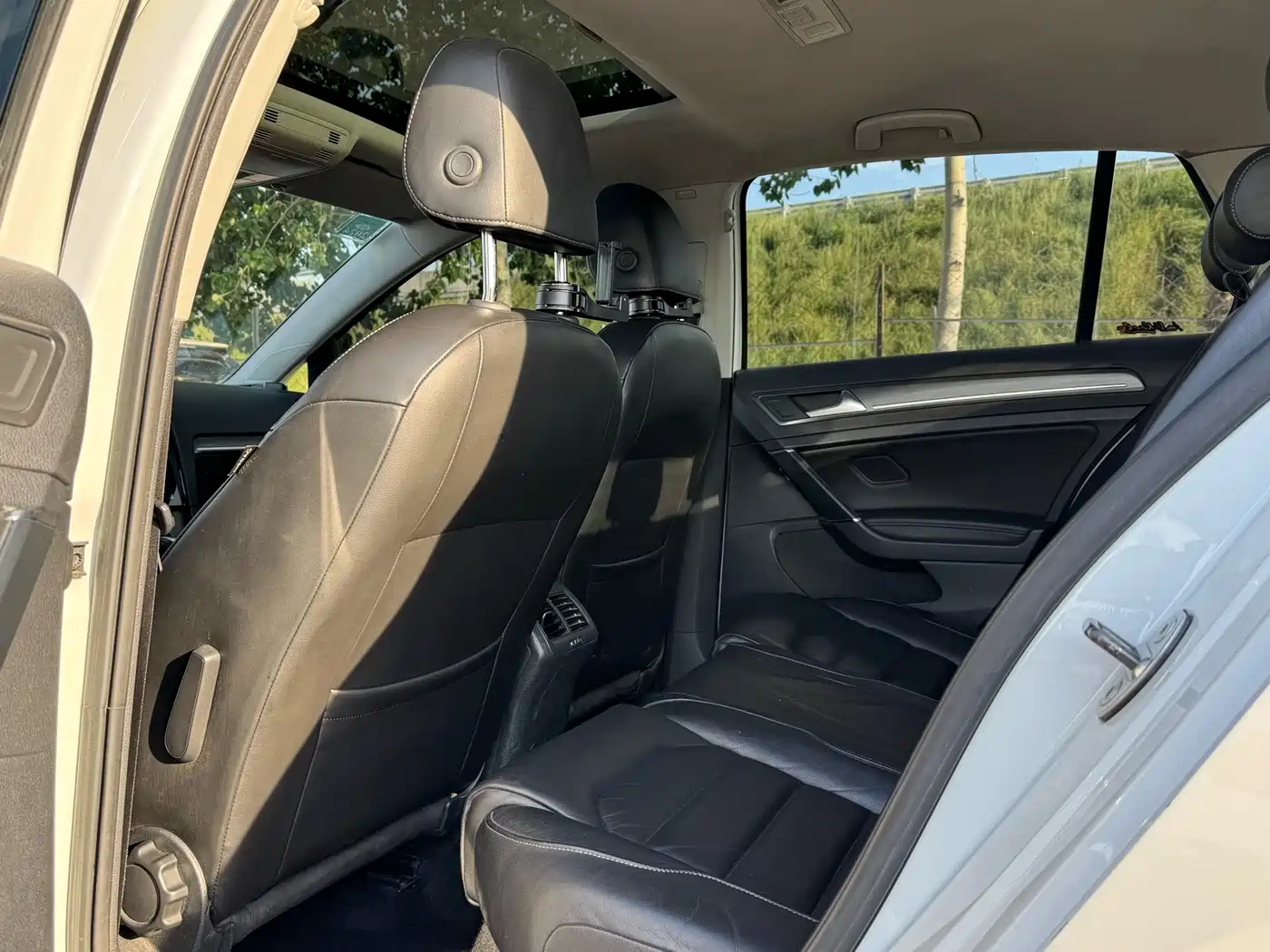 Volkswagen Golf 2014 1.4TSI Automatic Luxury фото 12