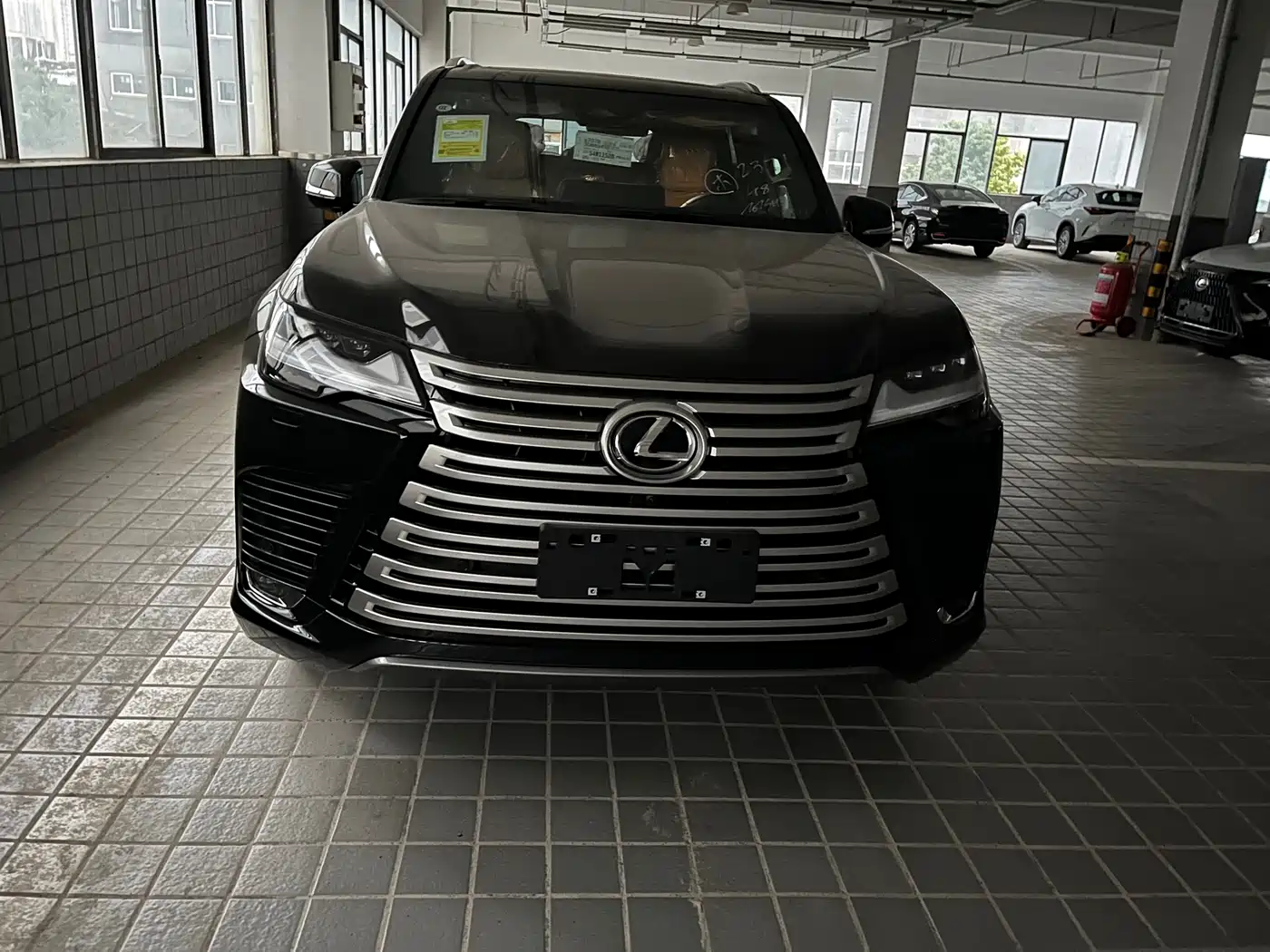 Lexus LX 2025 700h Boundary Edition