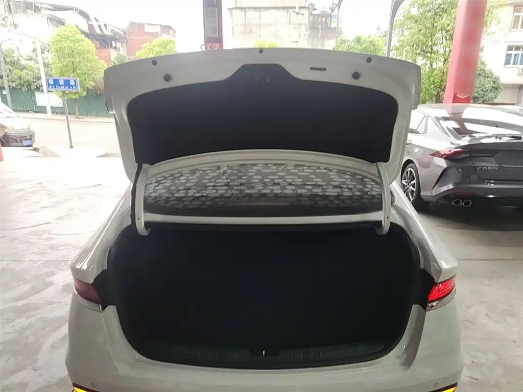 Hyundai Fista 2019 280TGDi Sport Edition China V фото 19