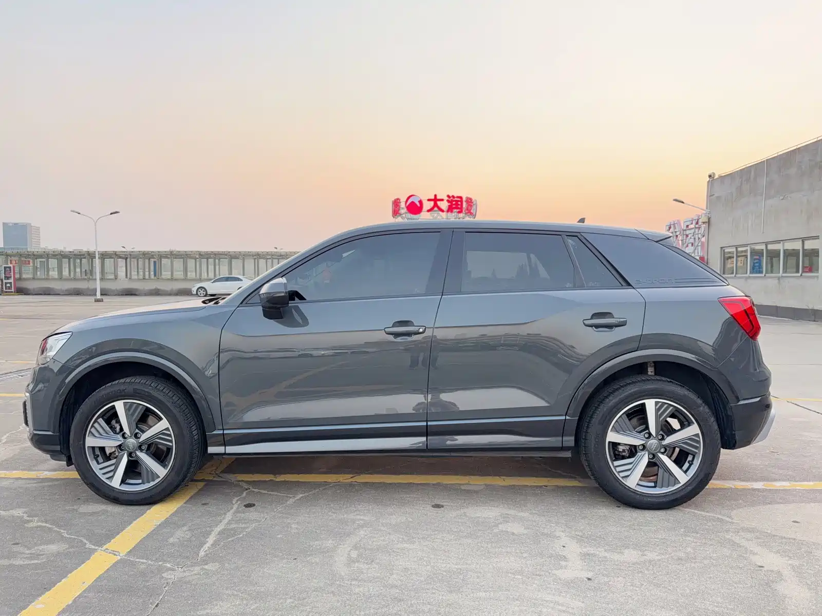 Фото 7 - Audi Q2L e-tron