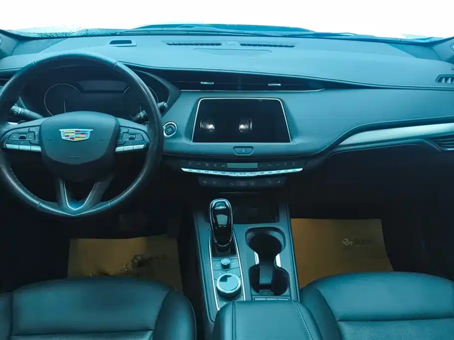 Cadillac XT4 2022 28T FWD Premium фото 12